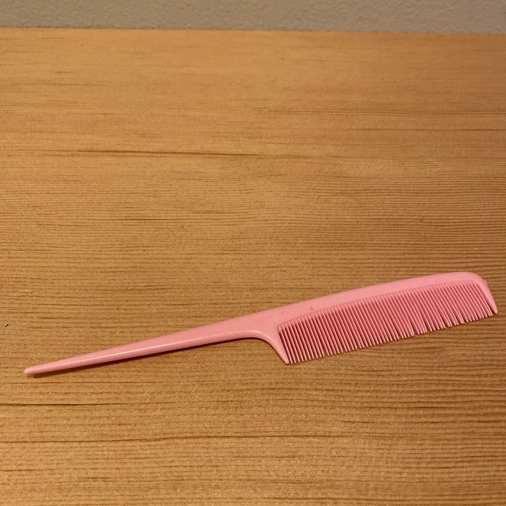 Vintage Unbreakable Comb Pink Rat Tail Made In USA Unbranded 8